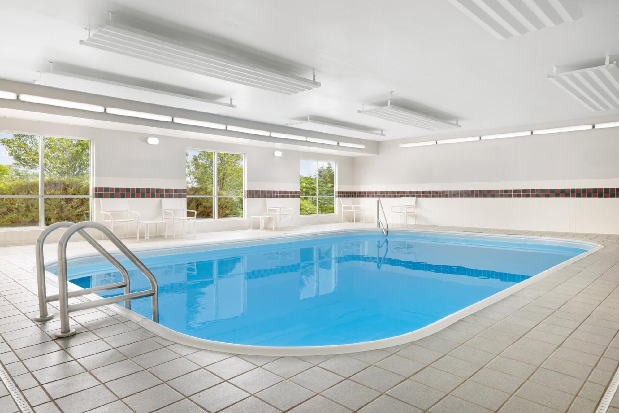 Country Inn & Suites By Radisson, Springfield, Oh Bagian luar foto